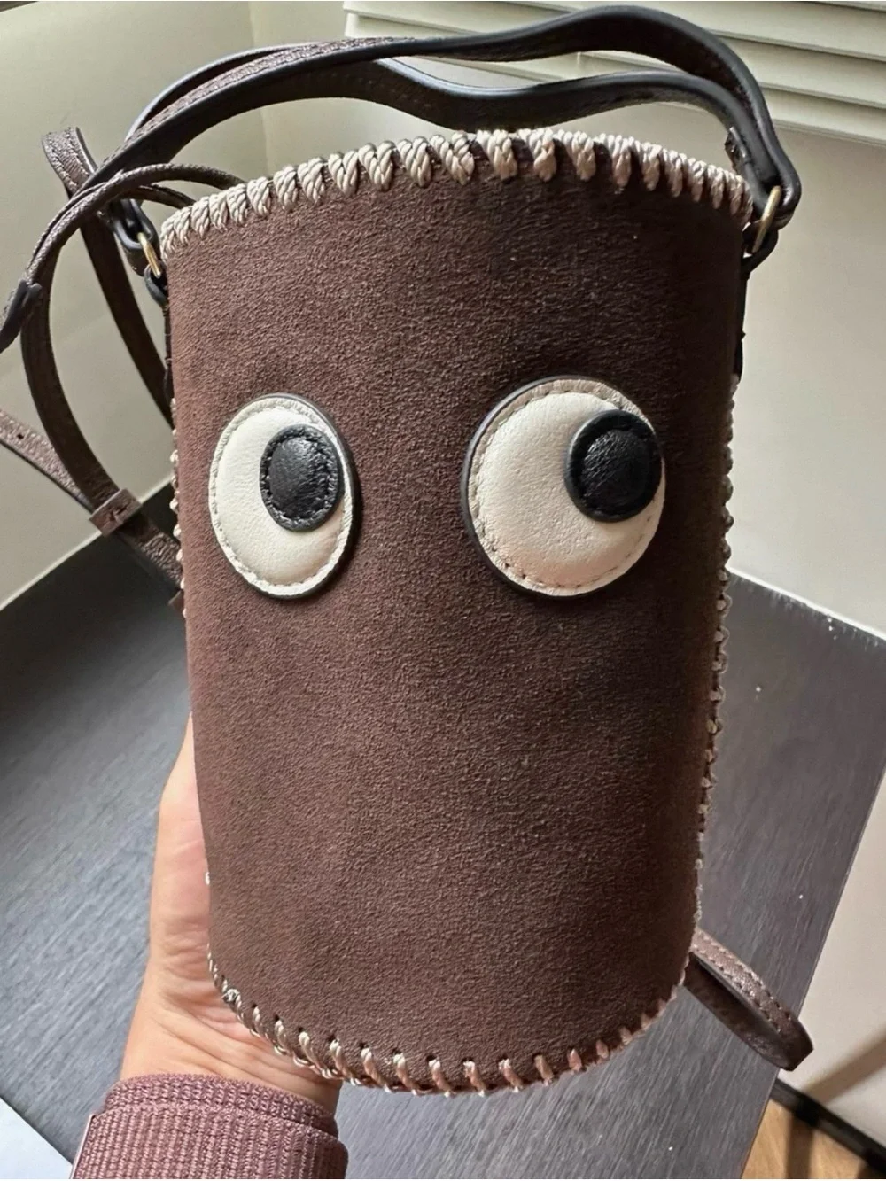 Anya Hindmarch eyes Brown Suede Bucket Crossbody - Picture 6 of 12